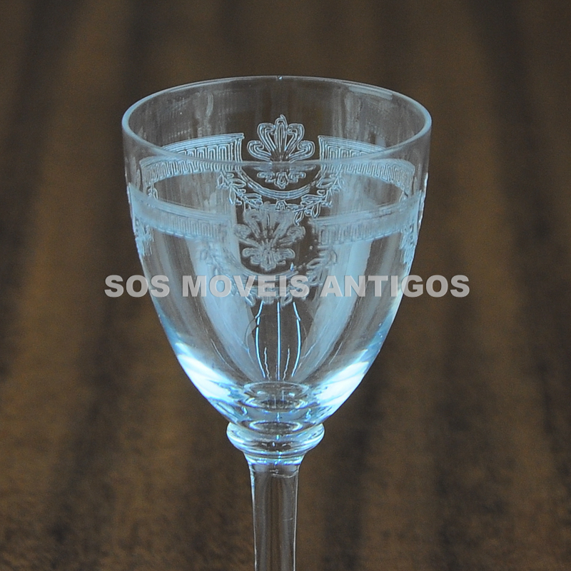 06 TAÇAS APERITIVOS EM CRISTALA FRANCES – SAINT LOUIS – SOSMOVEISANTIGOS – ANTIQUARIO SP (1)