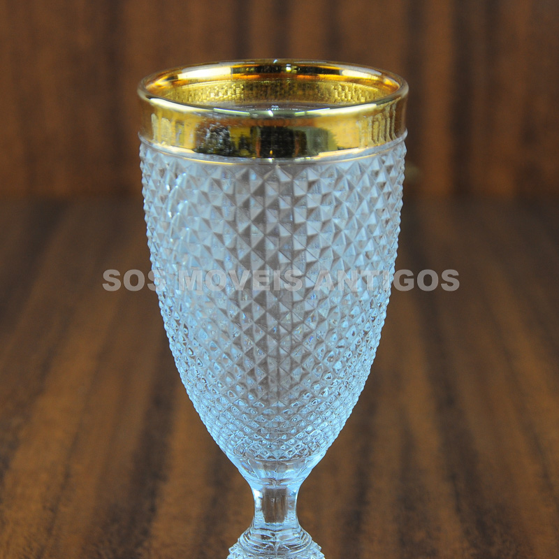 06 TAÇAS EM CRISTAL BICO DE JACA – SOSMOVEISANTIGOS – ANTIQUARIO SP (4)