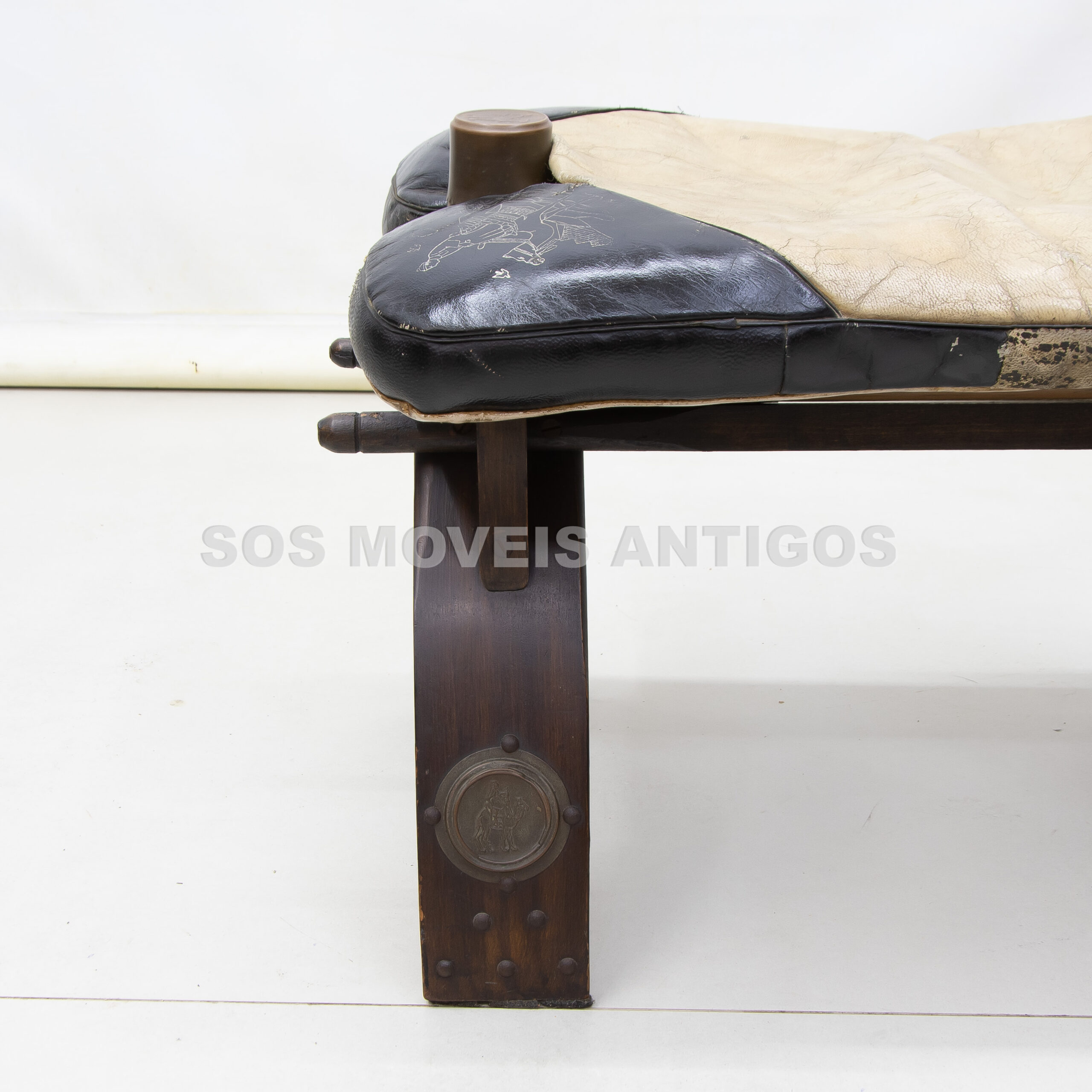 BANQUETA SELA DE CAMELO – MARROQUINO – SOSMOVEISANTIGOS – ANTIQUARIO SP (1)