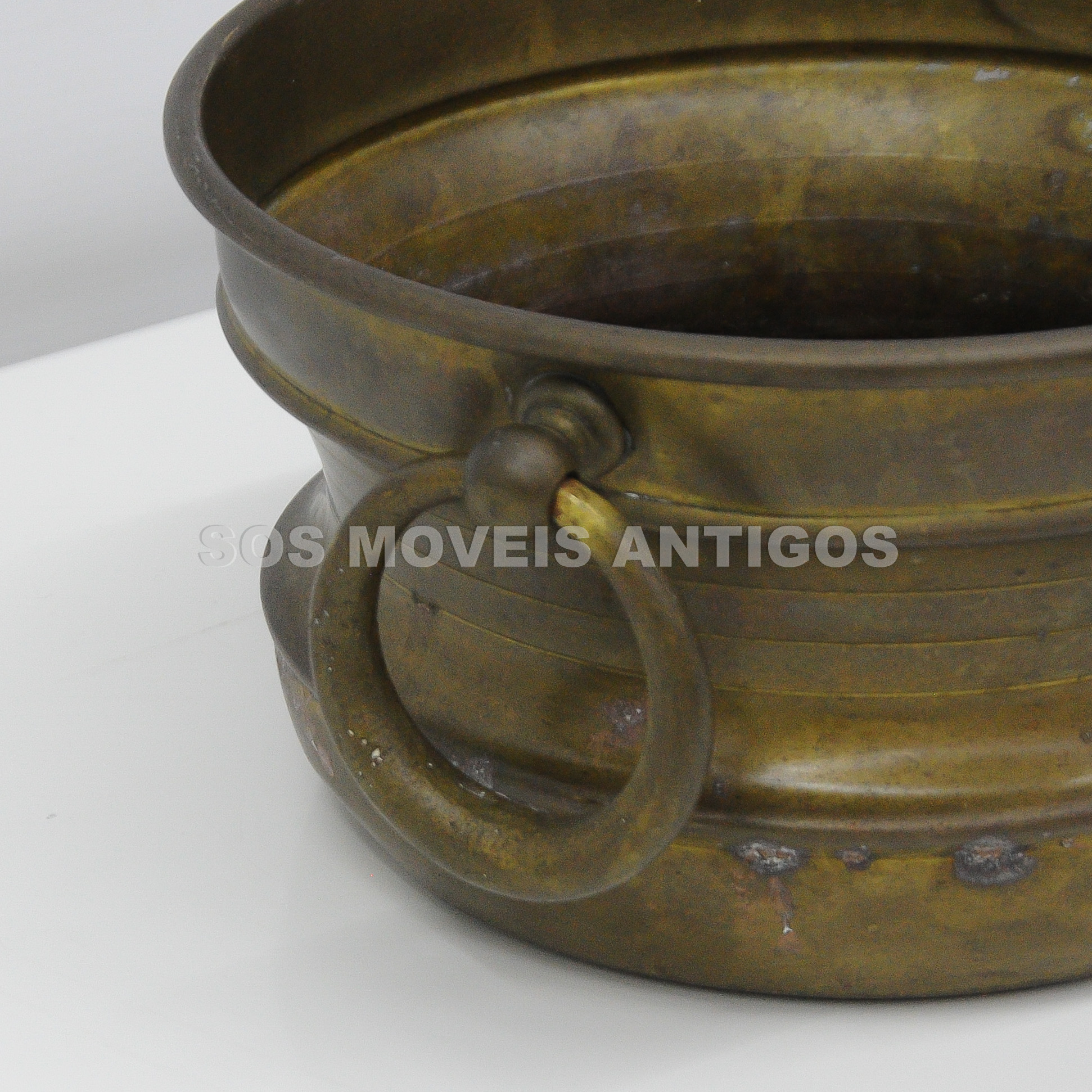 CACHEPOT EM LATÃO – SOSMOVEISANTIGOS – ANTIQUARIOSP (1)