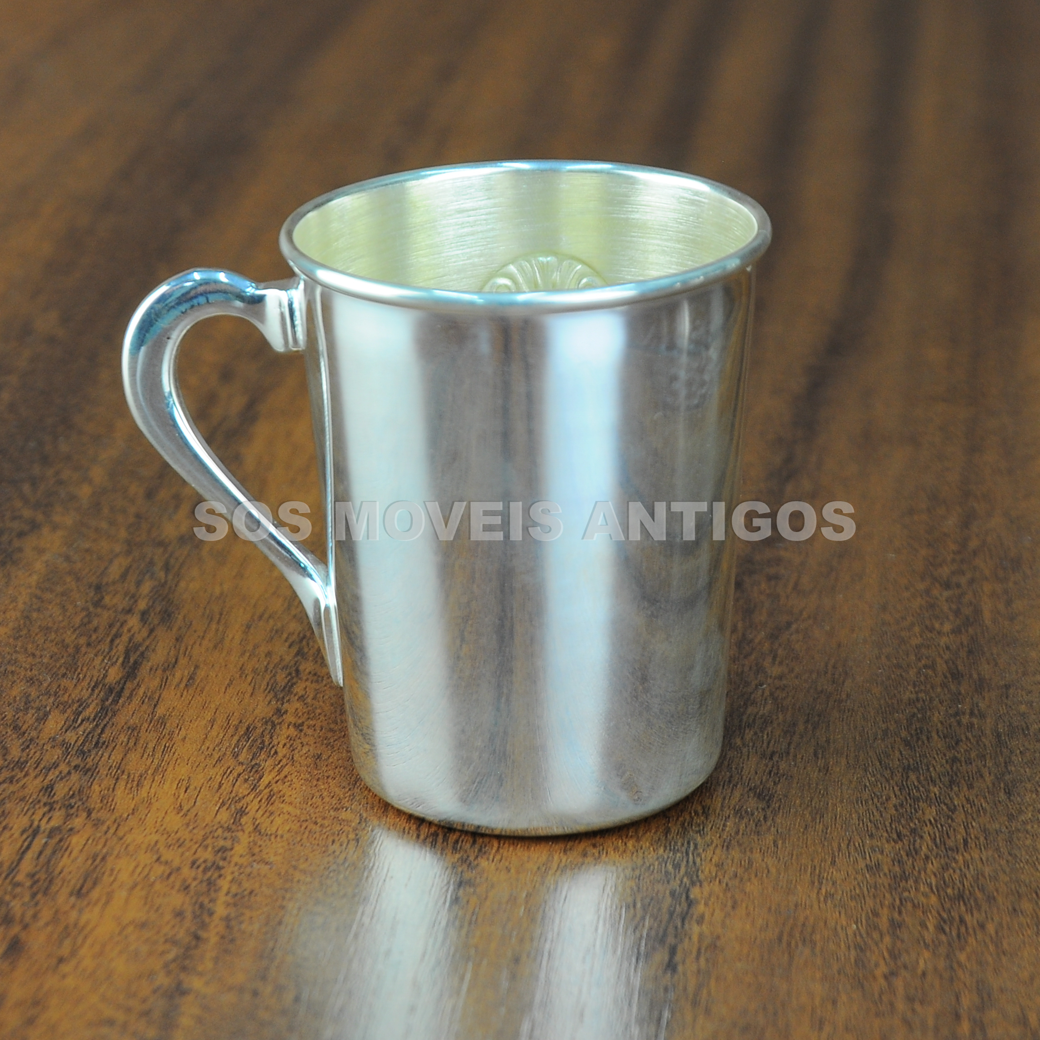 CANECA INFANTIL EM METAL ESPESSURADO A PRATA – SOSMOVEISANTIGOS – ANTIQUARIO SP (4)