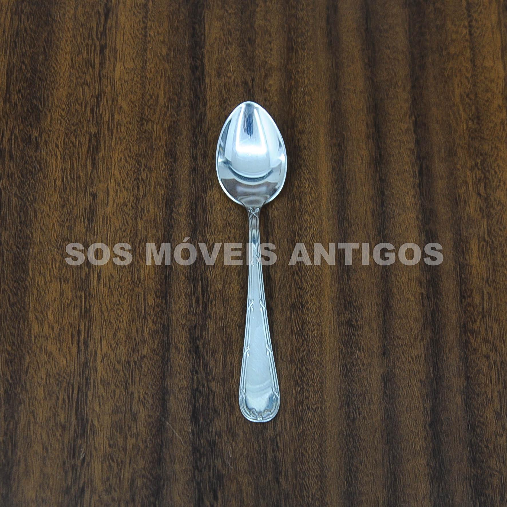 KIT INFANTIL COPO E COLHER – SOSMOVEISANTIGOS – ANTIQUARIO SP (1)