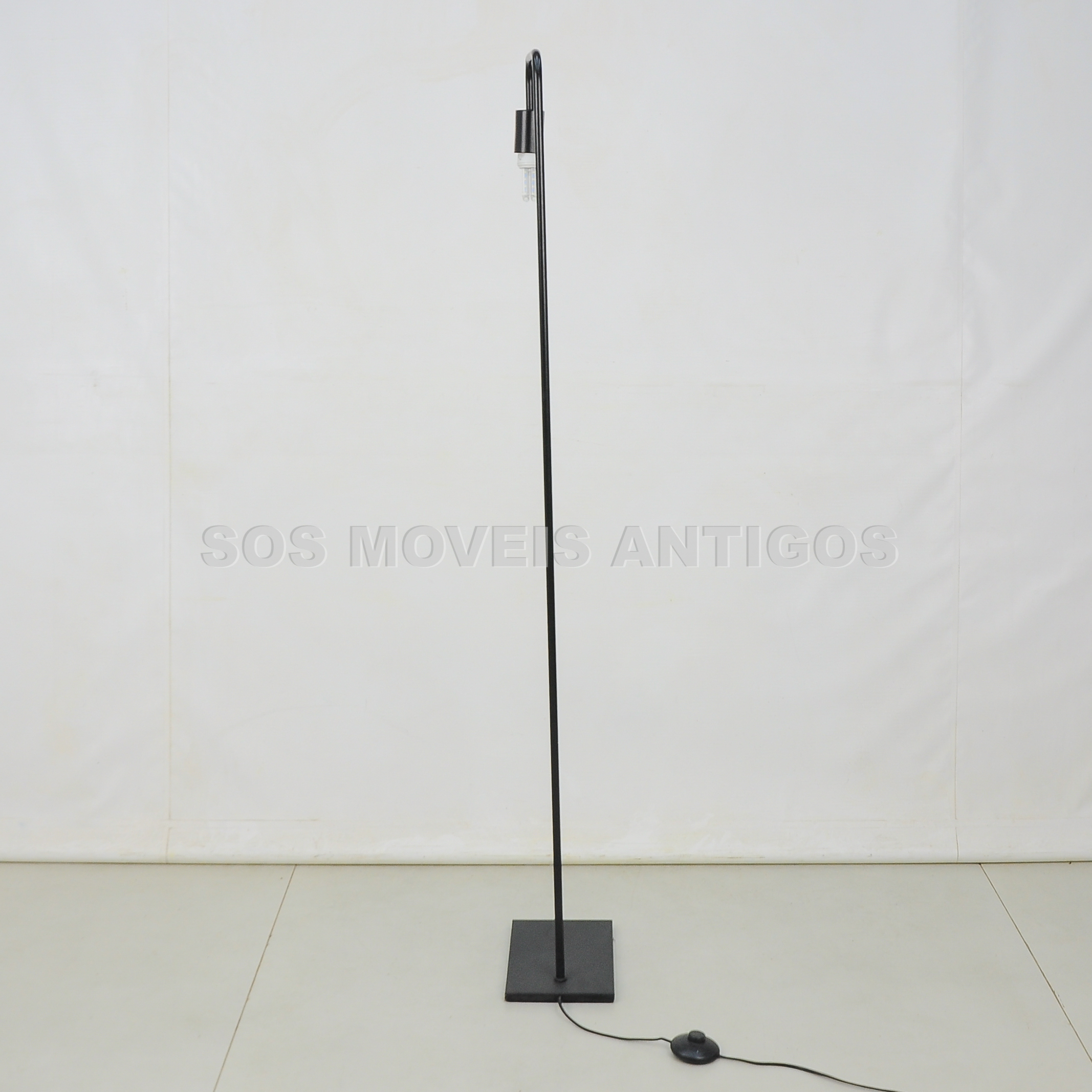 LUMINARIA DE CHÃO DOMINICI – SOSMOVEISANTIGOS – ANTIQUARIO SP (6)