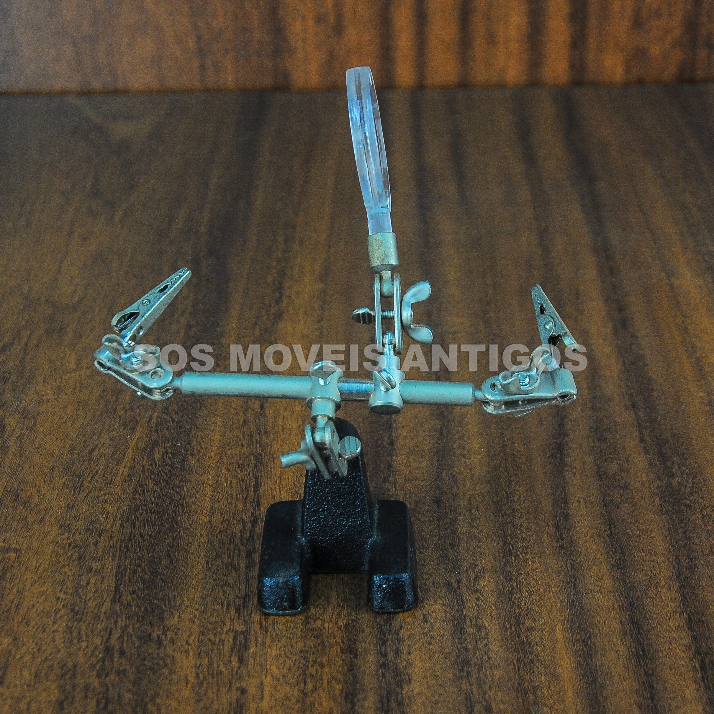 LUPA DE MESA EM METAL – SOSMOVEISANTIGOS – ANTIQUARIO SP (2)