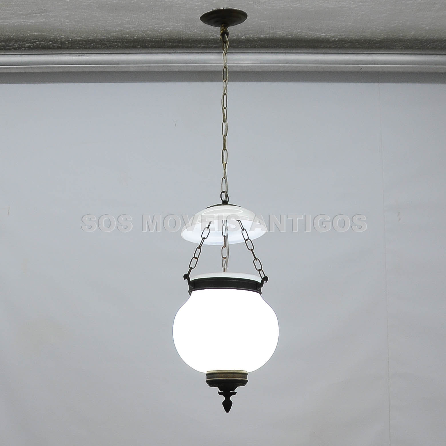 LUSTRE EM OPALINA – SOSMOVEISANTIGOS – ANTIQUARIO SP (1)