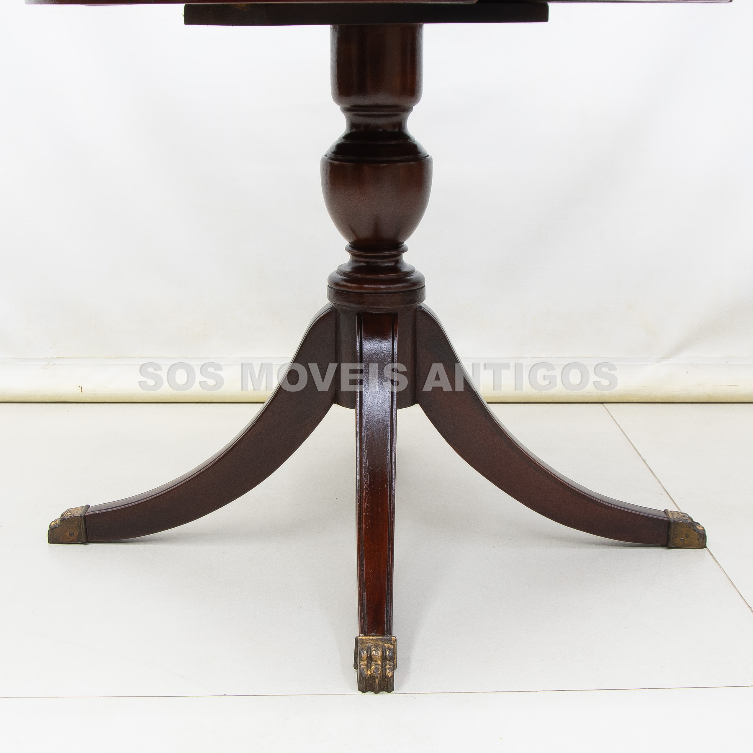 MESA LATERAL INGLESA – SOSMOVEISANTIGOS – ANTIQUARIO SPI (2)