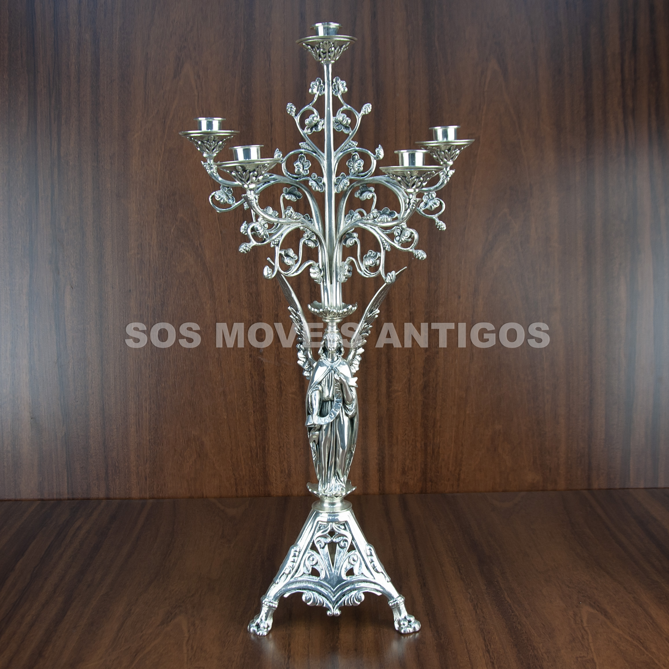 PAR DE CANDELABROS EM METAL ESPESSURADO A PRATA – SOSMOVEISANTIGOS – ANTIQUARIO SP (3)