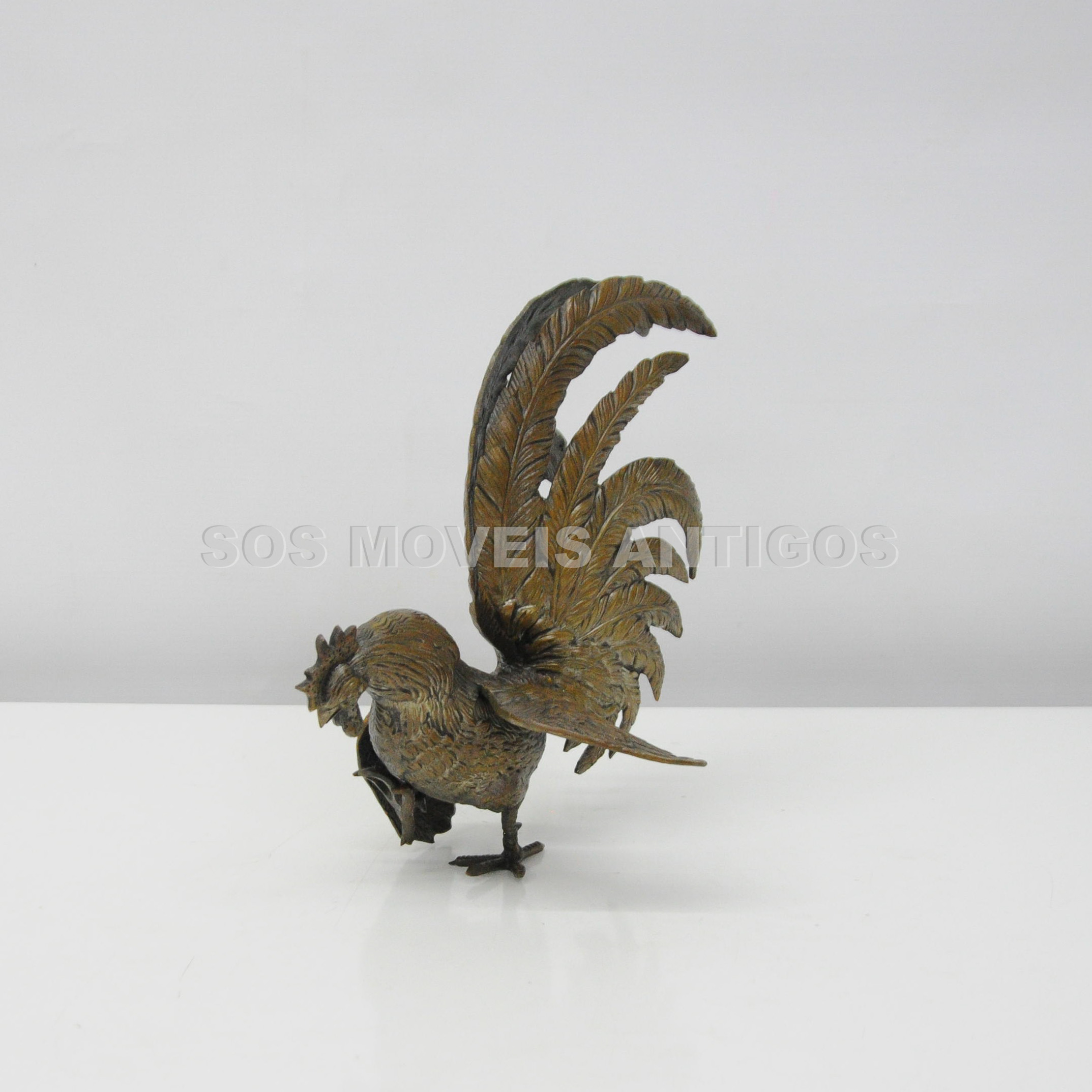 PAR DE ESCULTURAS REPRESENTANDO BRIGA DE GALO – SOSMOVEISANTIGOS – ANTIQUARIO SP (14)