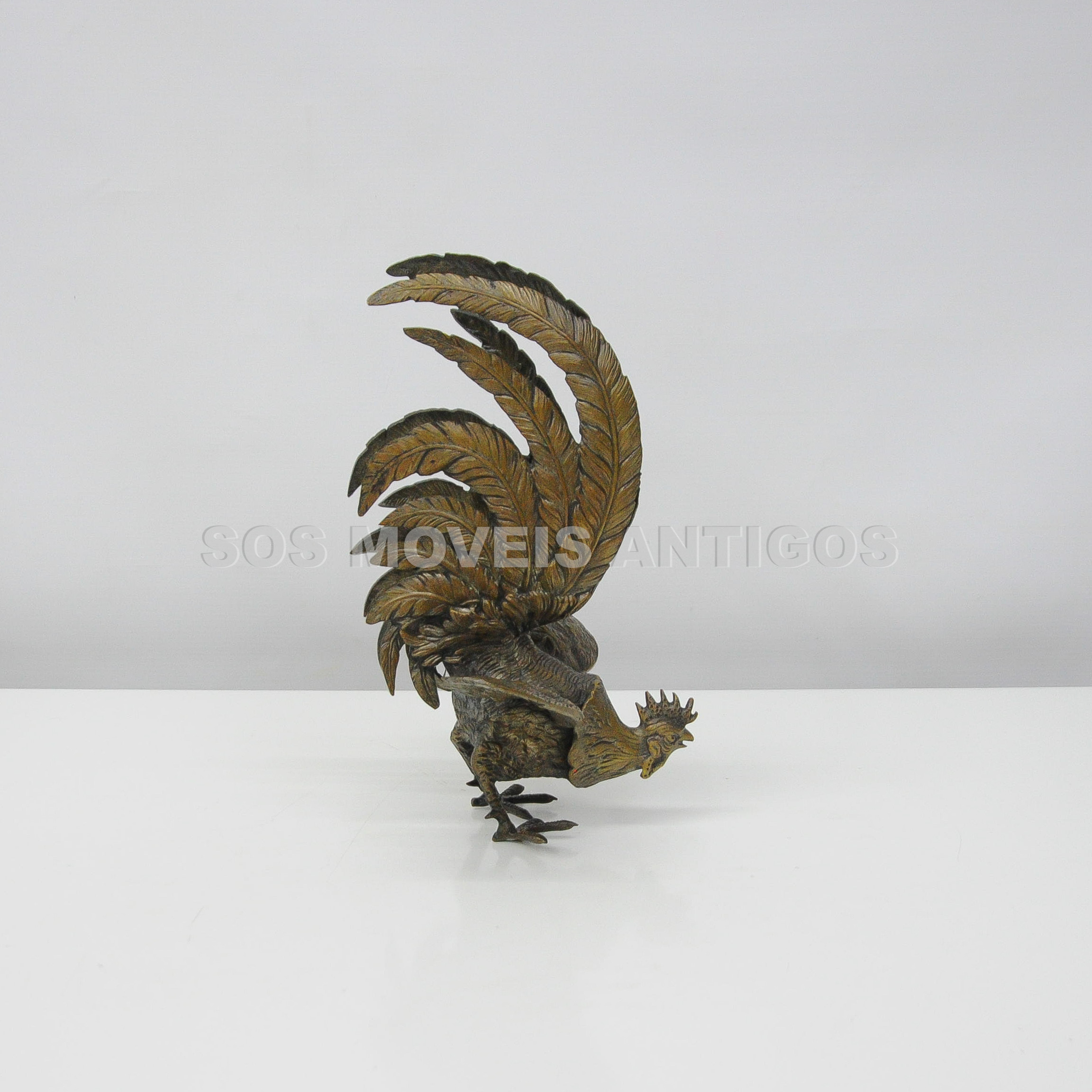 PAR DE ESCULTURAS REPRESENTANDO BRIGA DE GALO – SOSMOVEISANTIGOS – ANTIQUARIO SP (18)