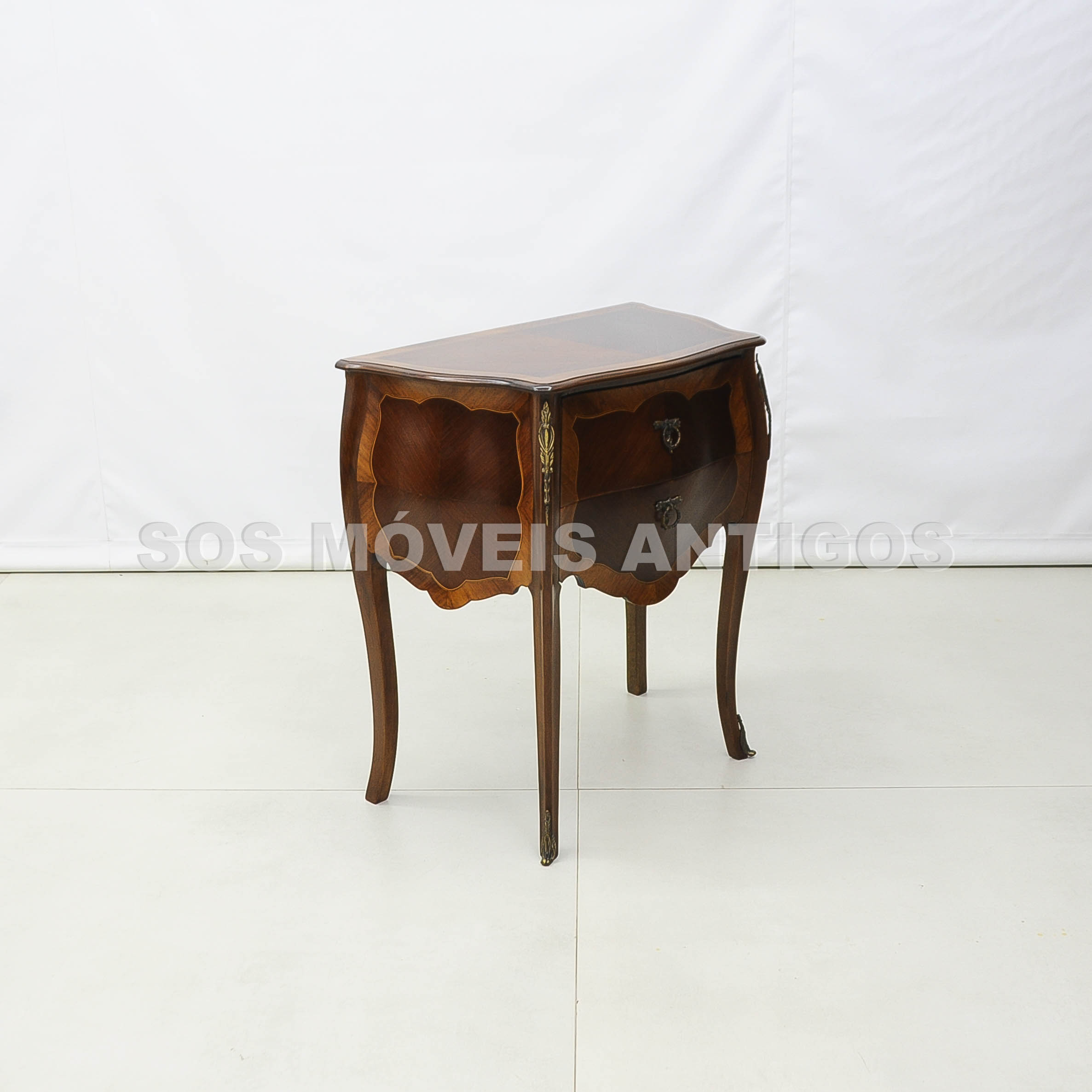 PAR DE MESAS DE CABECEIRA-CRIADO MUDO ESTILO FRANCÊS – SOSMOVEISANTIGOS – ANTIQUARIO SP (4)