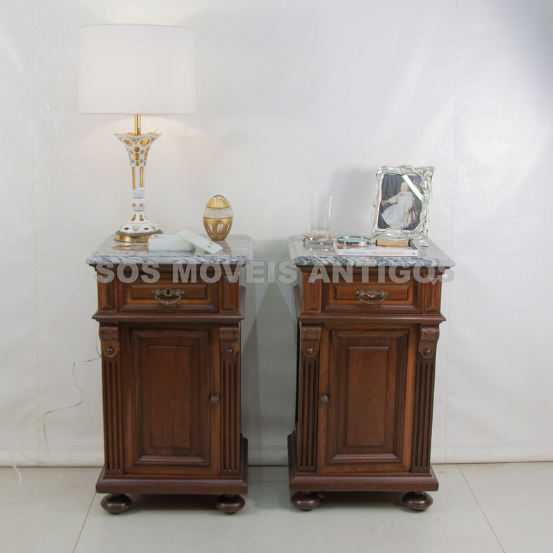 PAR-DE-MESAS-DE-CABECEIRA-CRIADO-MUDO-SOSMOVEISANTIGOS-ANTIQUARIO-SP-7