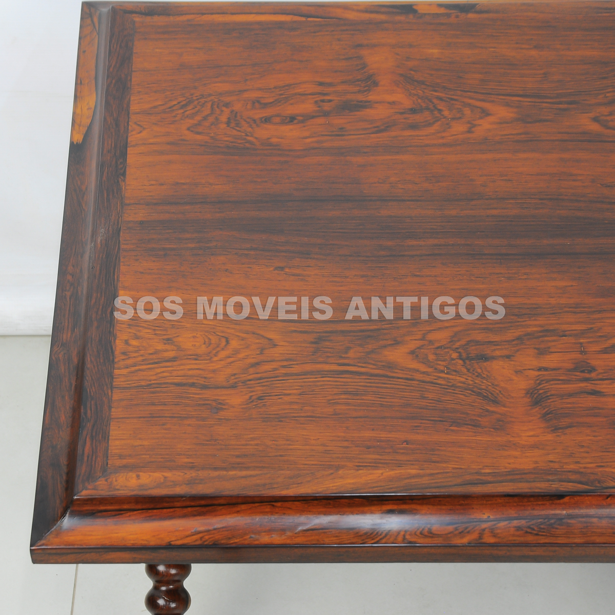 PAR DE MESAS LATERAIS ESTILO PORTUGUES – SOSMOVEISANTIGOS – ANTIQUARIO SP (6)