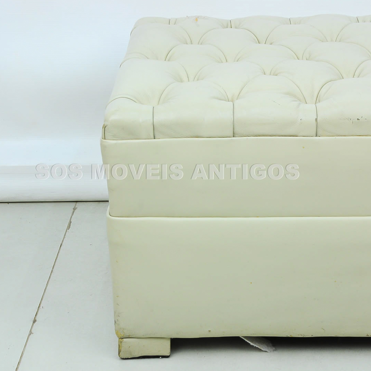 POLTRONA BERGER COM BANQUETA – SOSMOVEISANTIGOS – ANTIQUARIO SP (3)