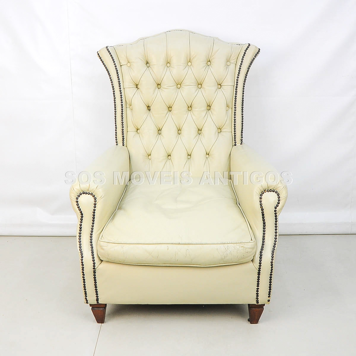 POLTRONA BERGER COM BANQUETA – SOSMOVEISANTIGOS – ANTIQUARIO SP (4)