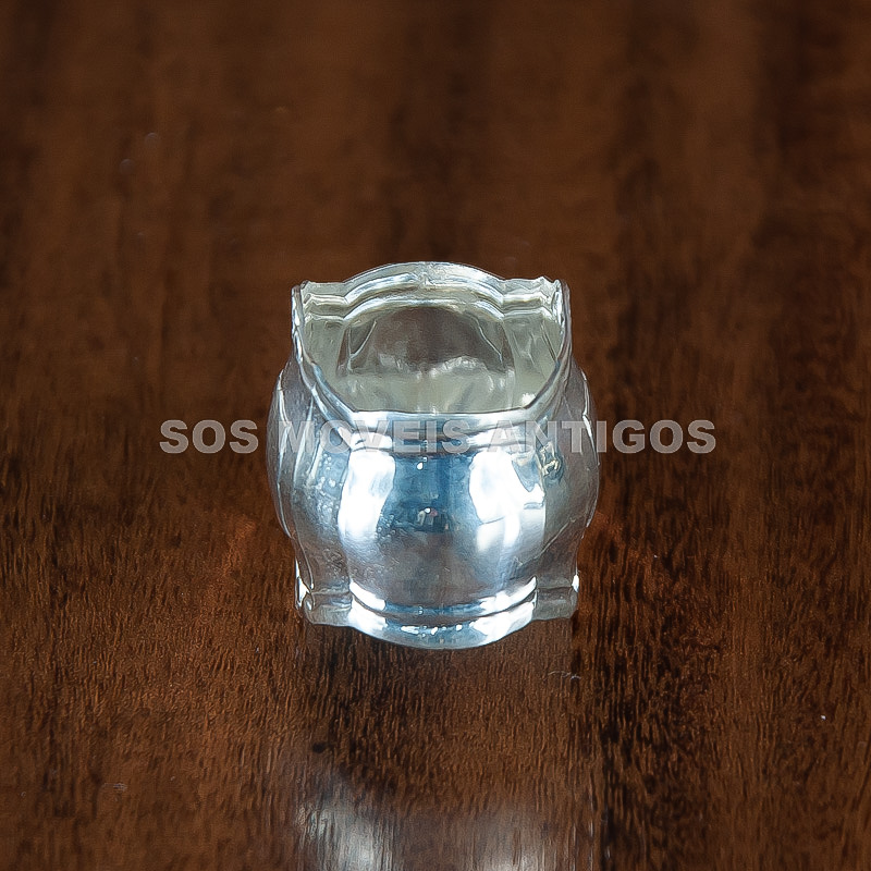 PORTA GUARDANAPO EM METAL ESPESSURADO A PRATA – SOSMOVEISANTIGOS – ANTIQUARIO SP (1)