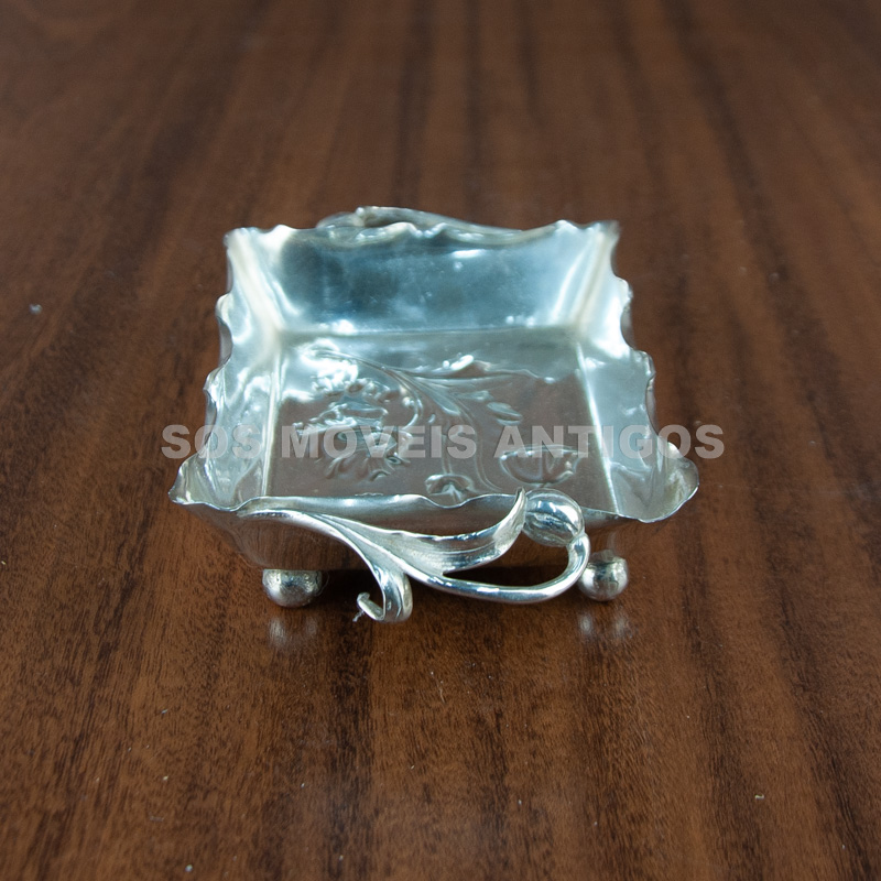 PORTA JOIA EM METAL ESPESSURADO A PRATA – SOSMOVEISANTIGOS – ANTIQUARIO SP (4)