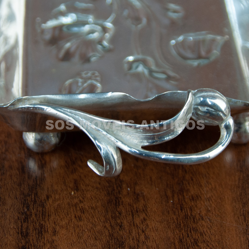 PORTA JOIA EM METAL ESPESSURADO A PRATA – SOSMOVEISANTIGOS – ANTIQUARIO SP (8)
