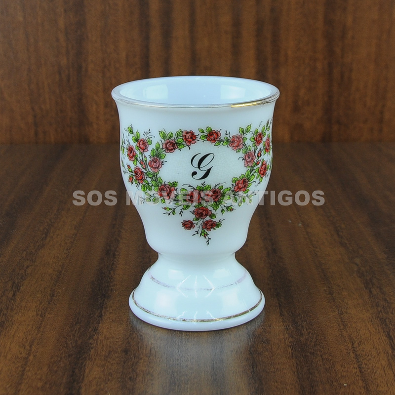 VASO EM OPALINA BRANCA – SOSMOVEISANTIGOS – ANTIQUARIO SP (2)