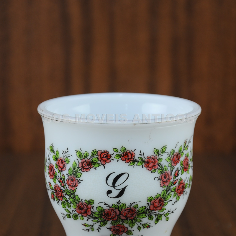 VASO EM OPALINA BRANCA – SOSMOVEISANTIGOS – ANTIQUARIO SP (4)