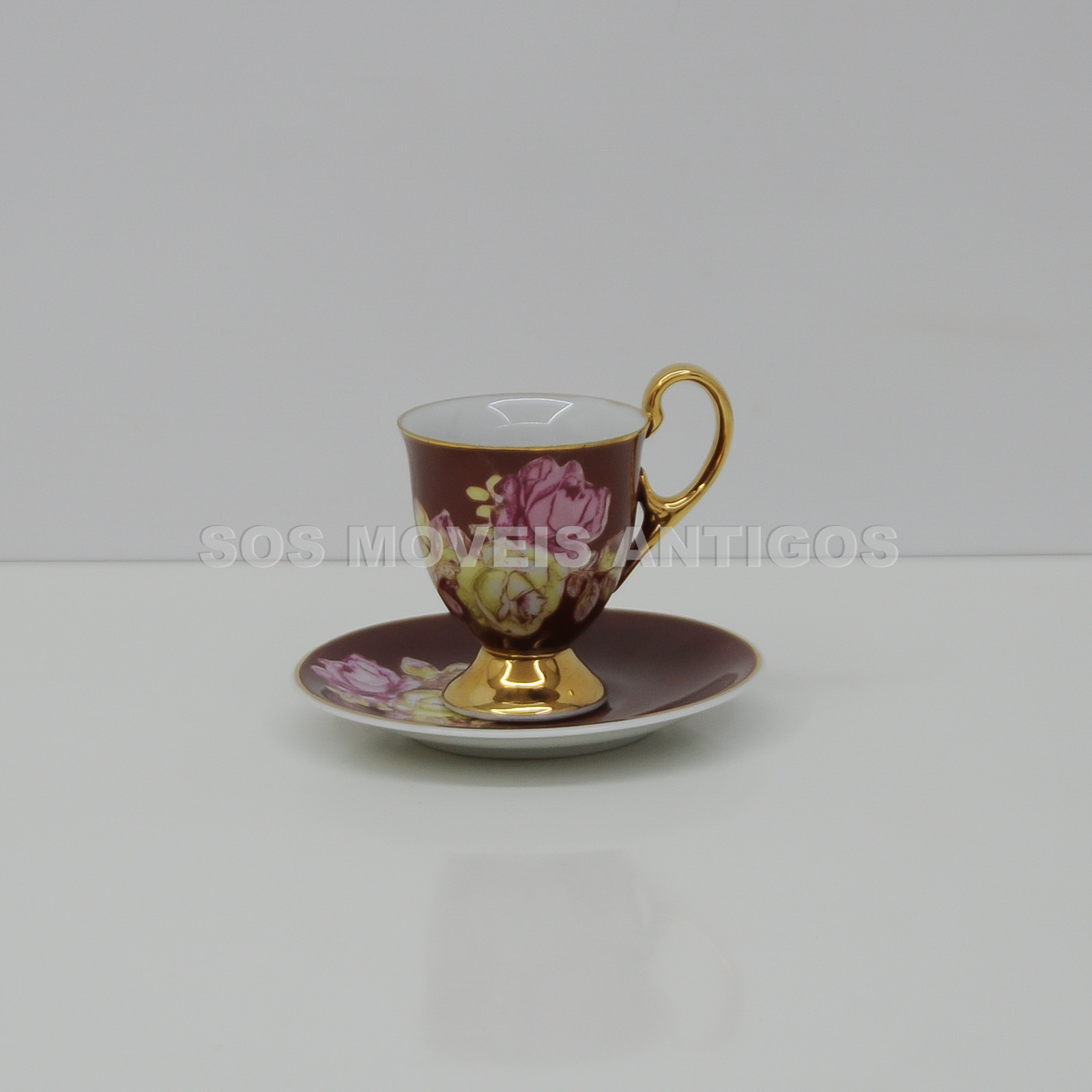 XÍCARA DE CAFÉ EM PORCELANARTE PARANÁ -SOSMOVEISANTIGOS – ANTIQUARIO SP (2)