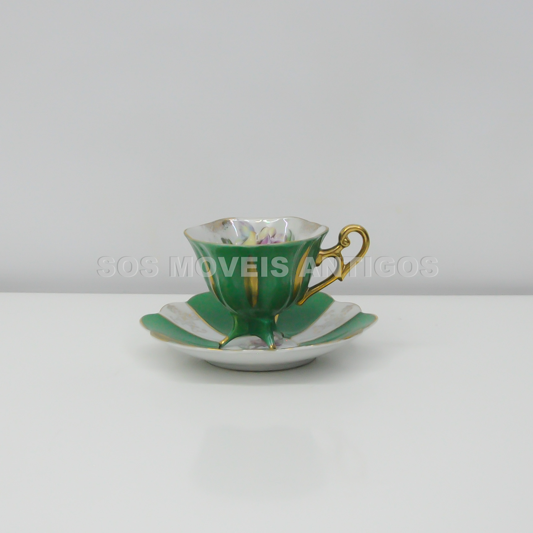 XICARA DE CHÁ EM PORCELANA JAPONESA – SOSMOVEISANTIGOS – ANTIQUARIO SP (2)
