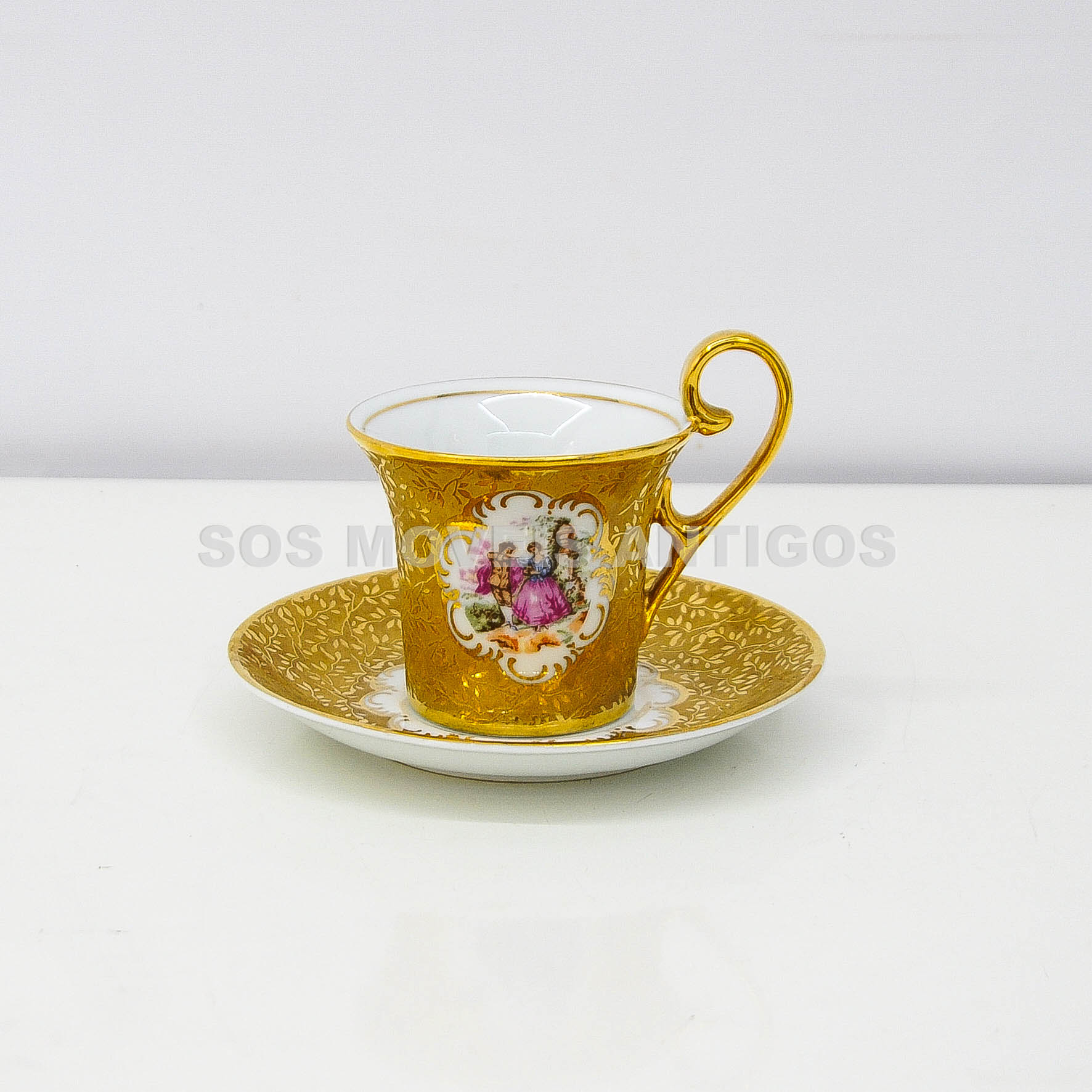 XÍCARA DE CHÁ EM PORCELANA POLOVI – SOSMOVEISANTIGOS – ANTIQUARIO SP (4)