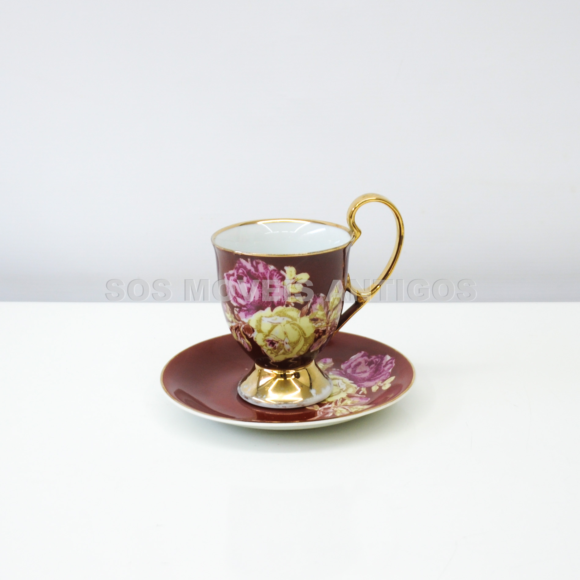 XÍCARA DE CHÁ EM PORCELANARTE PARANÁ – SOSMOVEISANTIGOS – ANTIQUARIO SP (3)