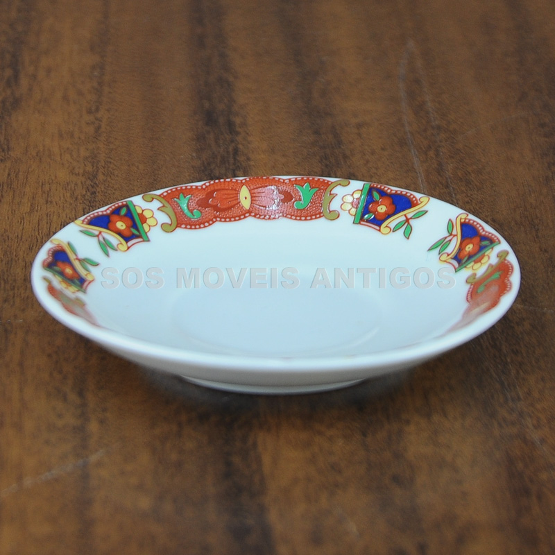 XICARA EM PORCELANA EMANO – SOSMOVEISANTIGOS – ANTIQUARIO SP (3)